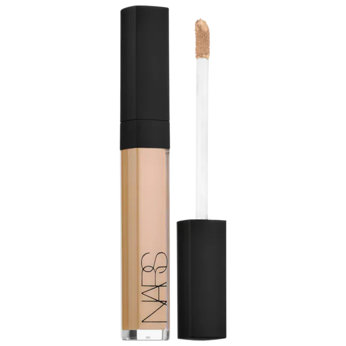 Radiant Creamy Concealer with Hydrating Medium Coverage