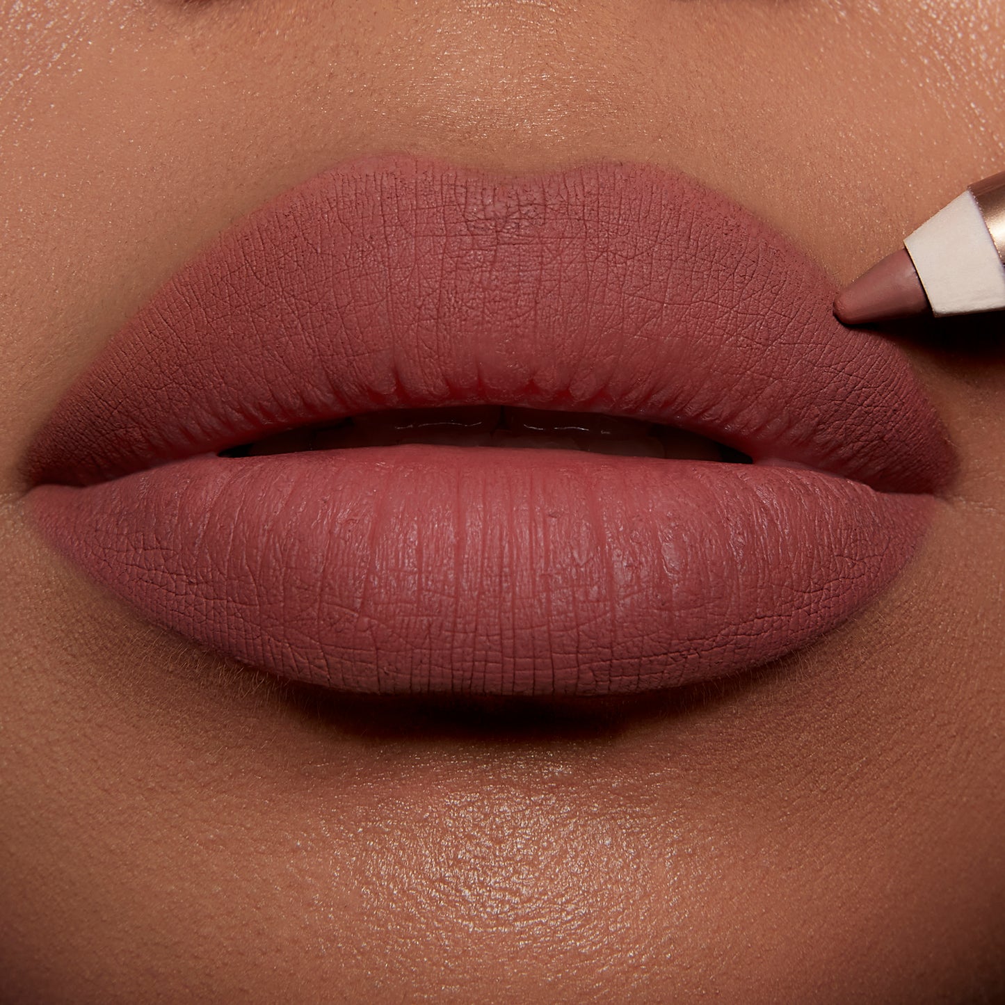 Lip Cheat Lip Liner